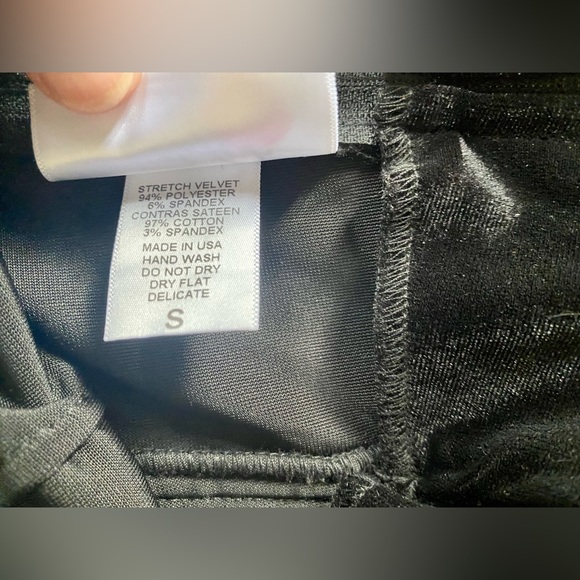 Black Velvet Traci Lords For Couture For Every Body Pinup Girl Clothing Pants S - Picture 9 of 9